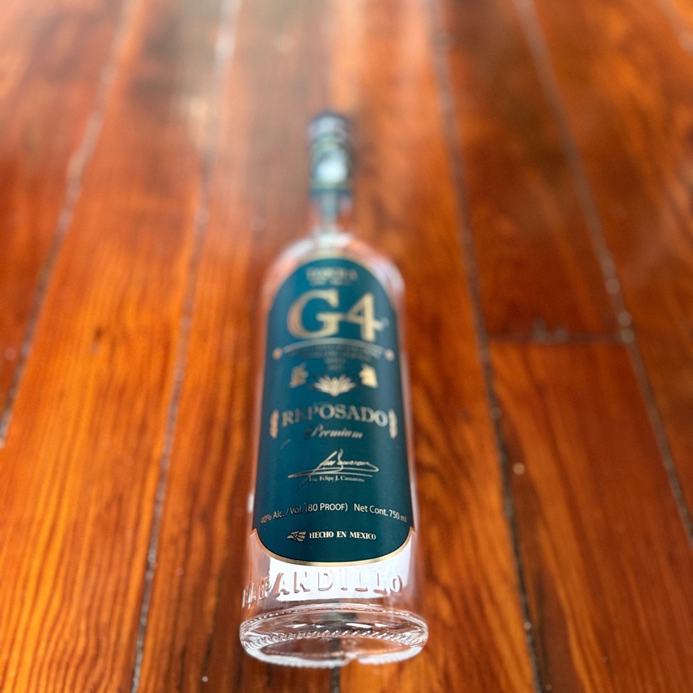 G4 Tequila Reposado Premium - EMPTY BOTTLE 750ml Rare - Picture 8 of 8